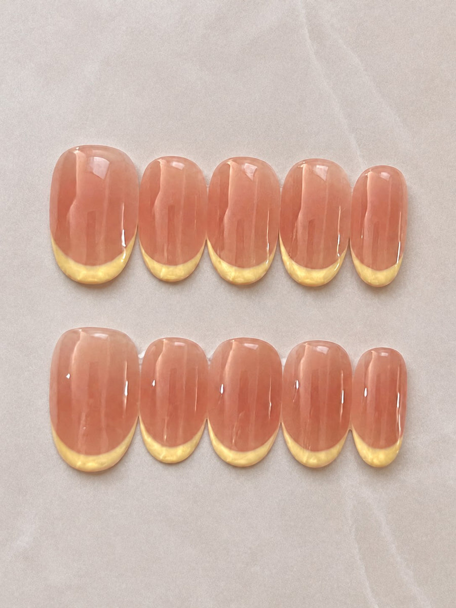 NUVIA 簡約裸色法式穿戴甲